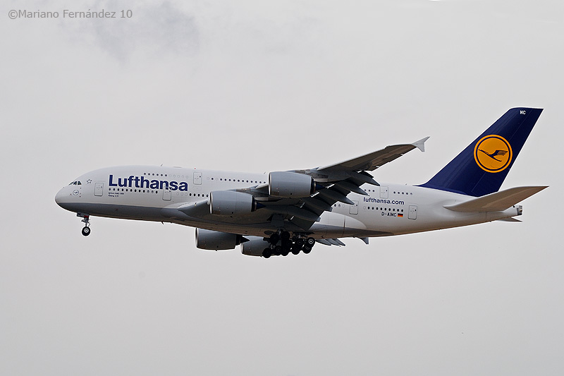 A380 800